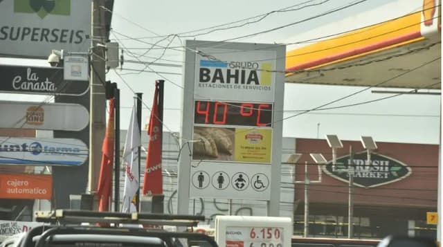 Domingo muy caluroso, con sensación térmica superior a 40 °C