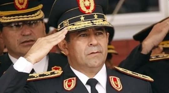 Excomandante Alvarenga seguirá preso tras rechazo de su pedido de libertad