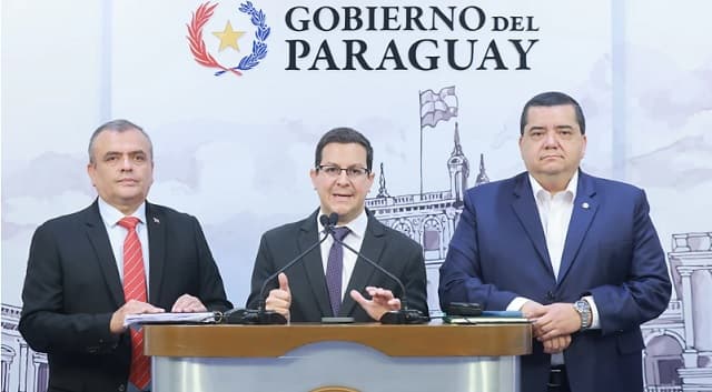 Peña aprueba ley que une Conajzar a la DNIT y modifica juegos de azar
