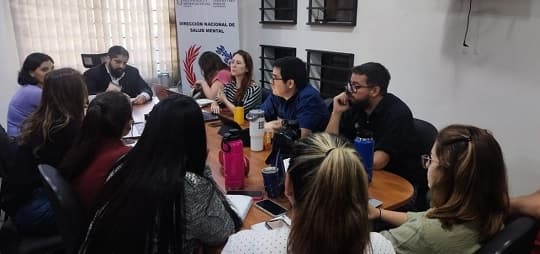 Capacitan a operadores para la nueva Línea 155 de salud mental