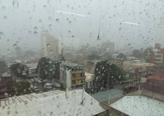 Lluvias y tormentas eléctricas marcarán la jornada de este martes