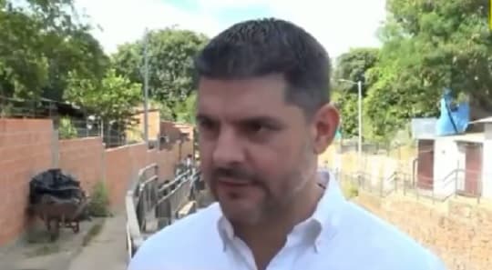 Nenecho culpa a la conciencia ciudadana por la basura en Asunción