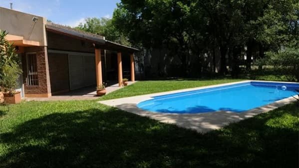 Policía alerta sobre estafas en reservas de alojamientos de verano