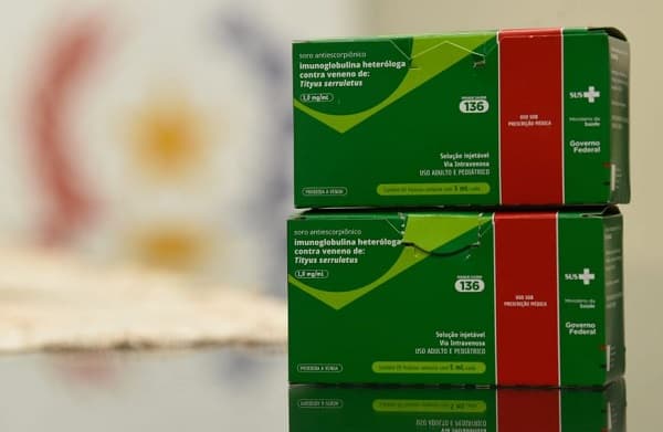 Paraguay recibe donación de sueros antiescorpiónicos de Brasil