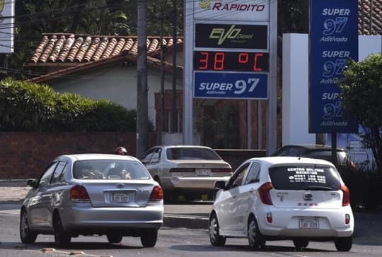 Cómo proteger el vehículo ante altas temperaturas