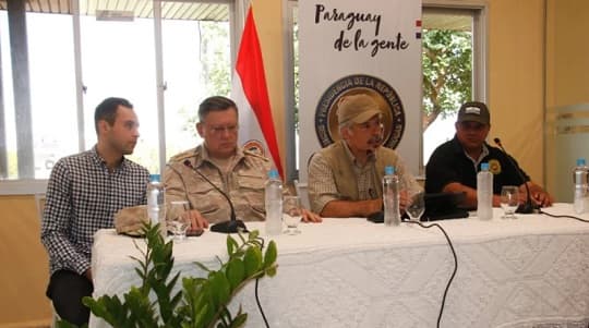 Giuzzio admite mensajes con Lalo Gomes sobre préstamo de autos blindados