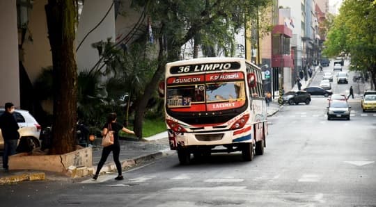 Google Maps incorpora servicio nocturno de buses en Asunción
