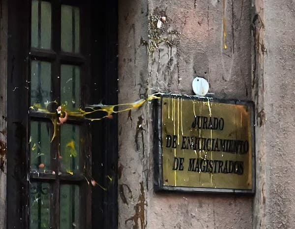 Oposición busca consenso para nuevo representante ante el JEM