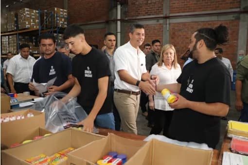 MEC posterga entrega de kits escolares hasta marzo