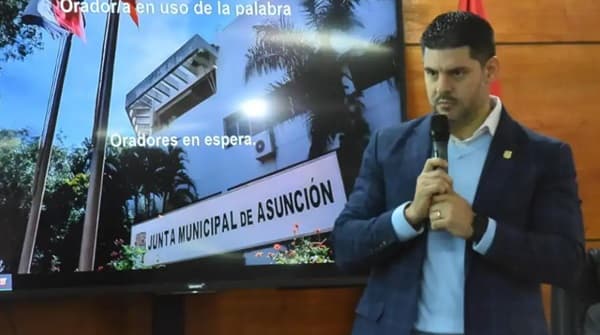 Asunción: Nenecho revela deuda municipal tras presión judicial