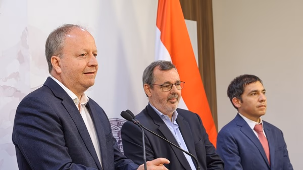 BCP advierte mayor presión sobre el dólar por crisis en el campo