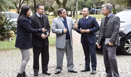 Fiscalía acusa a ex funcionarios de Abdo por presunta filtración sobre Cartes