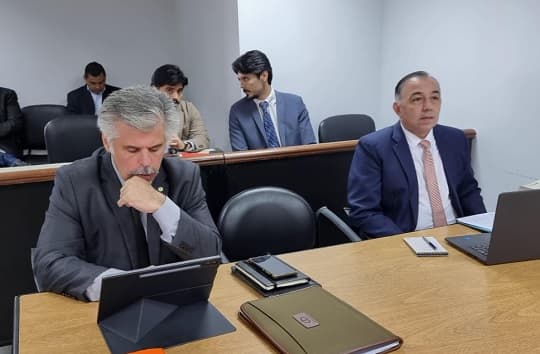 Giuzzio presenta recusación y frena su juicio por coima