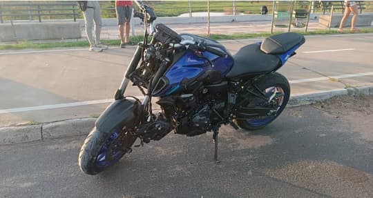 Pescador fallece tras ser atropellado por una moto en la Costanera Norte