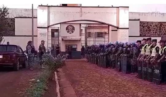 Operativo policial masivo: requisa sorpresa en cárcel de Pedro Juan Caballero