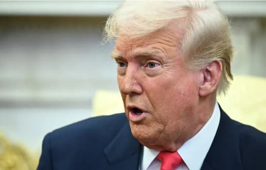 Trump usó “palestino” como insulto contra un senador judío