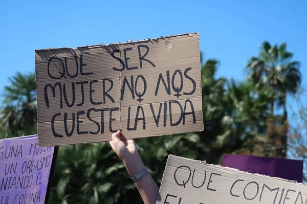 Derechos de las mujeres enfrentan retroceso global, advierte ONU