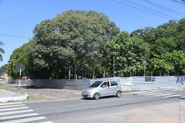 Plaza Naciones Unidas: obra con 18 meses de retraso