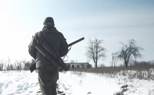 Tropas ucranianas en retirada de Kursk mientras Putin ordena liberación