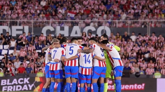 Paraguay sube cinco puestos en el ranking FIFA y supera a Chile