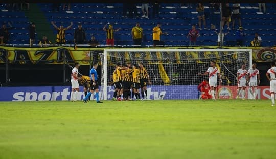Copa Sudamericana: Guaraní vence 2-0 a Nacional Potosí y lidera su grupo