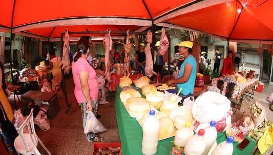 Ferias de agricultura familiar por Semana Santa