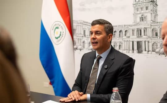 Peña inicia su primer viaje a India, el número 46 de su gestión