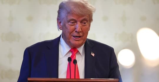 Trump exige la destitución de Jerome Powell, jefe de la Reserva Federal