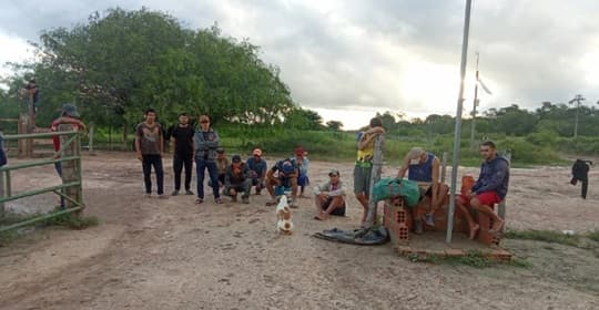 Rescatarán con helicóptero a aislados en el Chaco