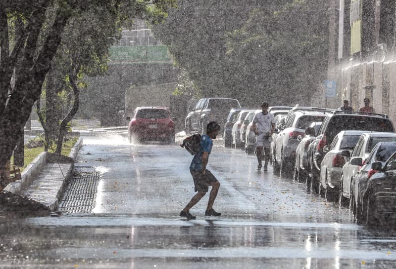 Jornada cálida con precipitaciones en distintas zonas del país