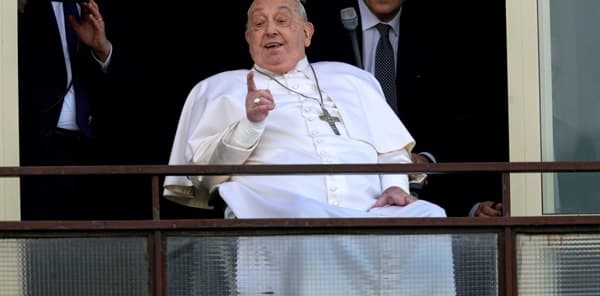 Papa Francisco enfrenta revés en conferencia episcopal italiana
