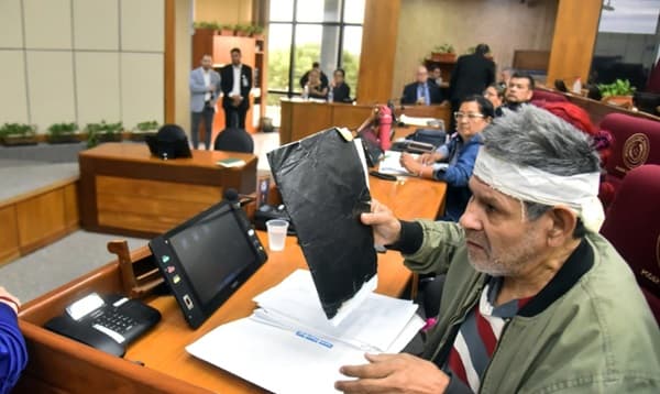 Mafia de Pagarés: Peña promulga ley para sanear juicios ejecutivos