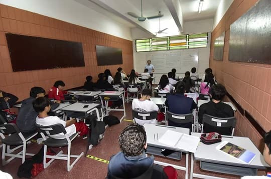 Más de 2.000 escuelas tienen menos de 30 alumnos