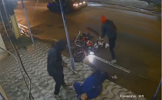 Asaltan con violencia a asaditero en San Lorenzo