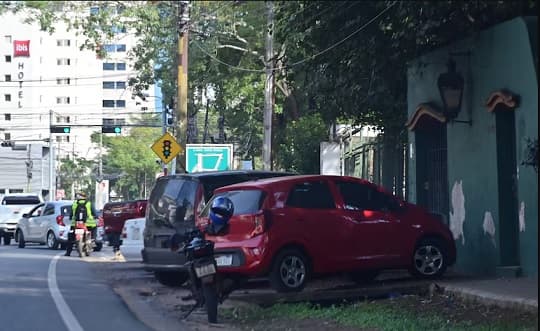 Multas por mal estacionamiento pueden superar los G. 750.000