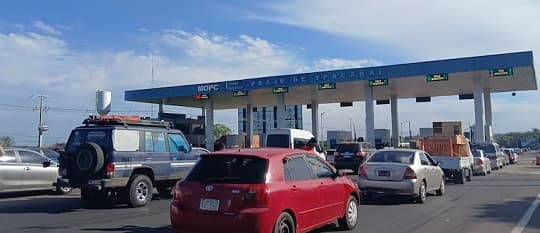 Avanza proyecto para exonerar peajes, pero aún hay puntos en debate