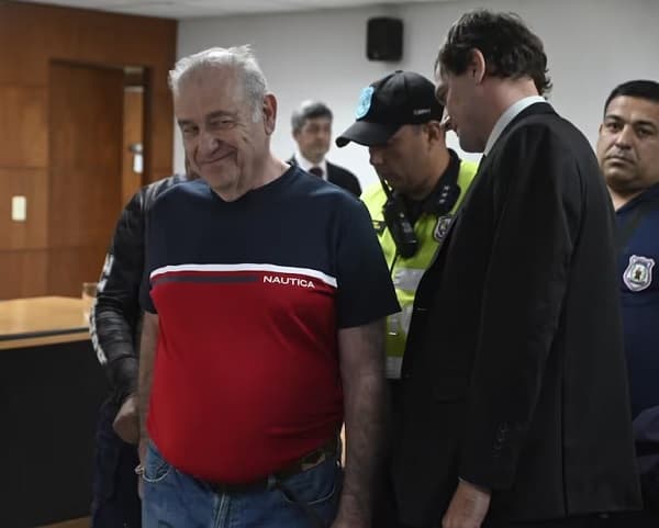 Ratifican condena a González Daher por robo de cheques