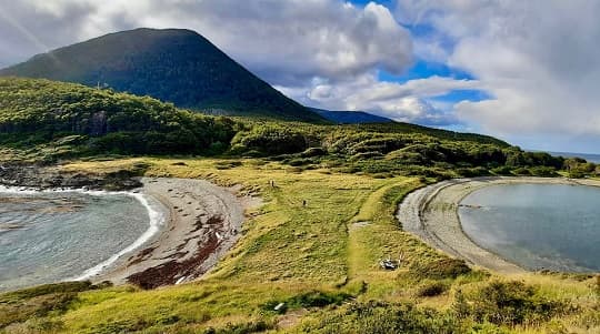 Fuerte sismo de 7,5 sacude el sur de Chile y activan alerta de tsunami