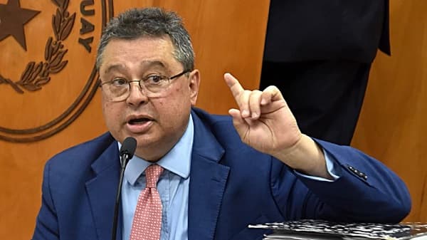 Gustavo Leite justifica el criadazgo como tradición
