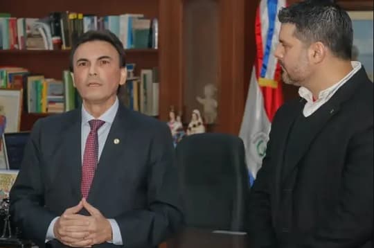 Interventor critica exceso de jefaturas en la Municipalidad de Asunción