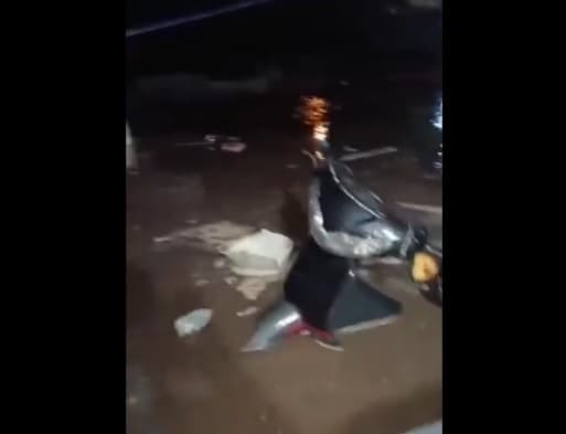 Raudal arrasa casa de mujer en Zeballos Cué