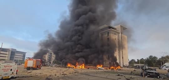 Irán lanza nuevos misiles y deja heridos en Israel