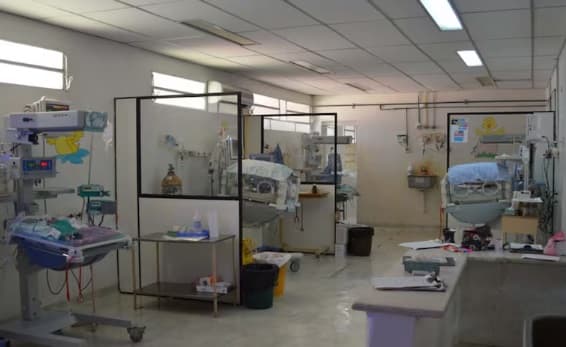 Una mujer por mes ingresa a UTI tras aborto