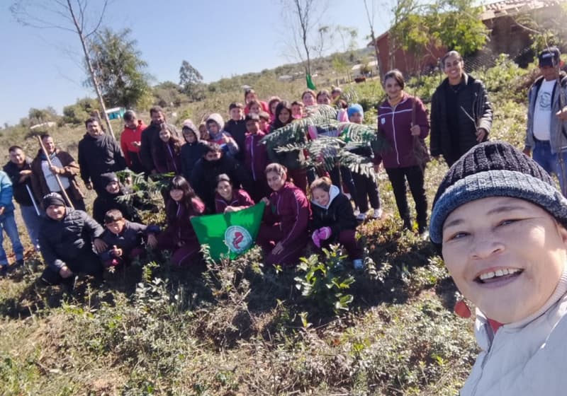 OLT impulsa reforestación con árboles nativos en Itapúa