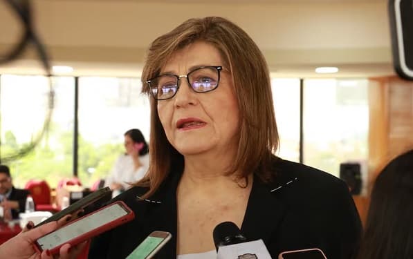 Senadora Ovelar reitera necesidad de tribunales especializados en feminicidios