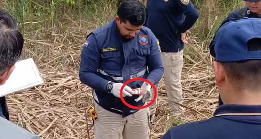 Evidencias que encontró la Fiscalía en la casa del sospechoso del crimen de la niña en Caazapá