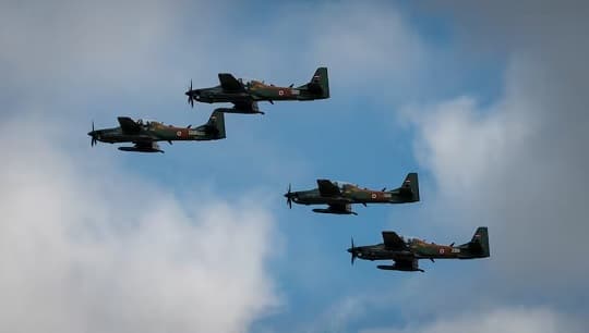 Ejecutivo se opone a ley que autoriza derribo de aviones