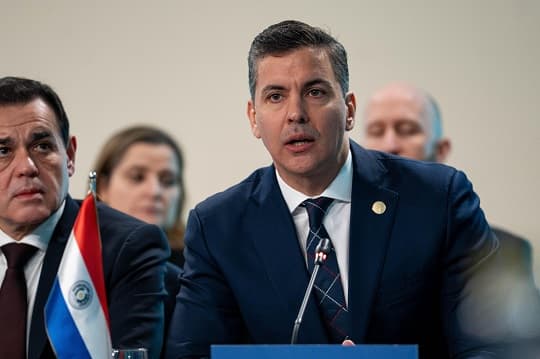 Peña cuestiona estancamiento del Mercosur y pide foco en integración real