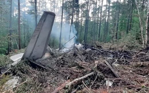 Tragedia en Rusia: se estrella un avión con 49 personas a bordo