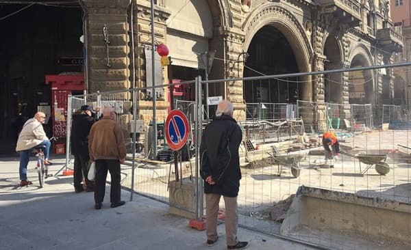 Italia ficha jubilados para vigilar obras públicas